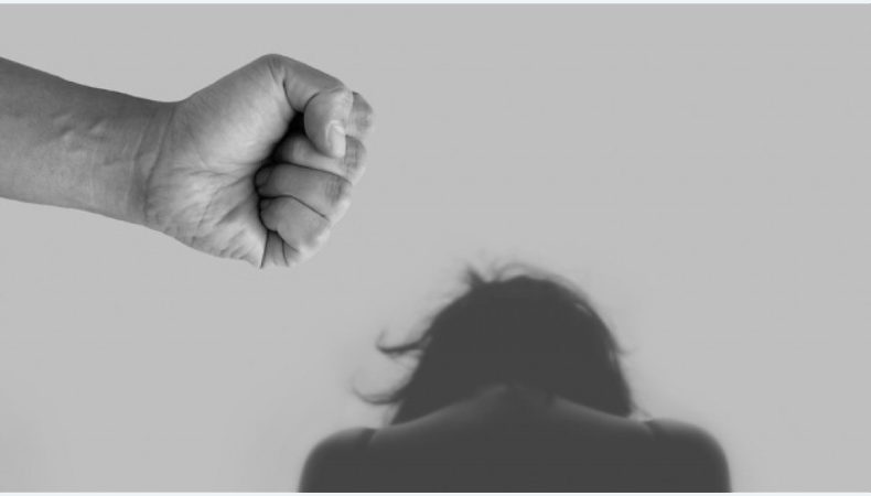 Війна, хронічний стрес, гормони: чому за останній рік зросла кількість звернень щодо домашнього насилля?
