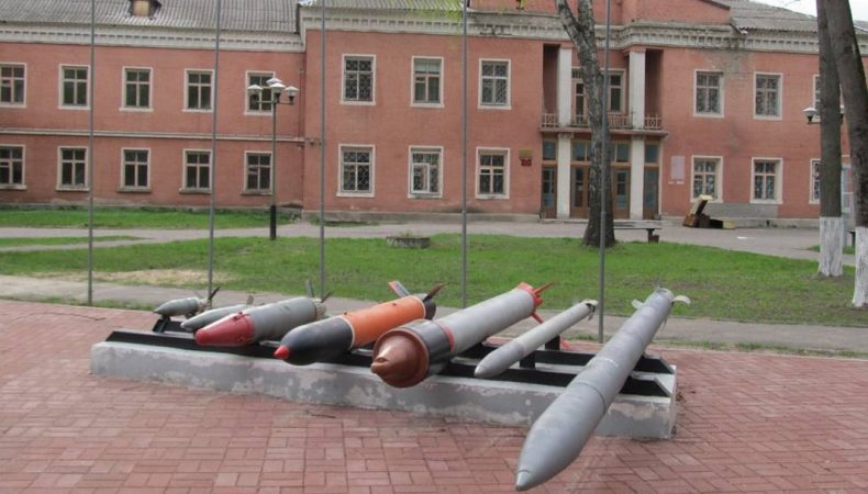 В рф заявляють про атаку БПЛА на два підприємства оборонного комплексу