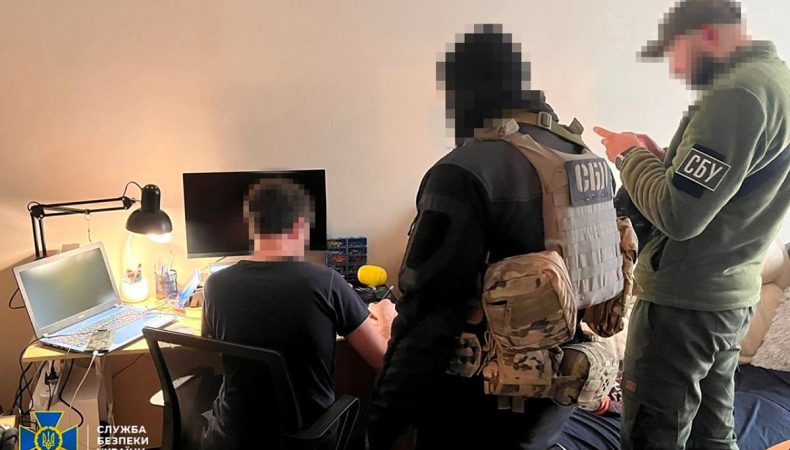 СБУ викрила київську ІТ-компанію, яка намагалася «злити» рф дані з прифронтової ОВА
