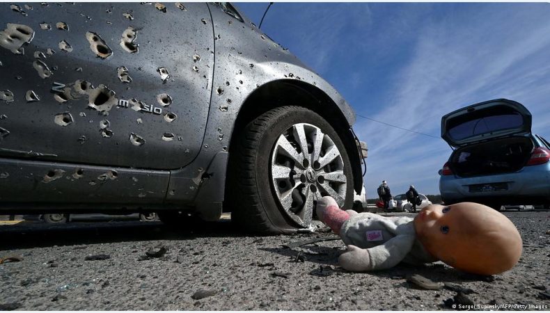 У Куп’янському районі виявили обстріляну колону з автомобілями, де перебували цивільні
