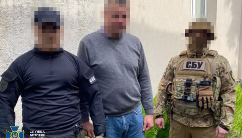 СБУ повідомила про підозру прокремлівському тіктокеру, який влаштовував провокації у Києво-Печерській лаврі