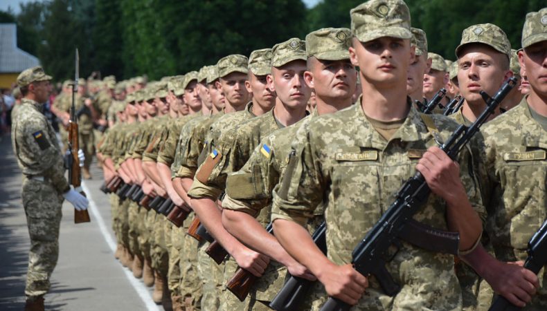 Має бути комплексний підхід, — військовий про принцип швейцарської армії в Україні