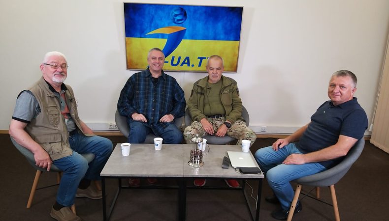 Ефір програми Українське військо: крокуємо в НАТО чи зберігаємо совок?