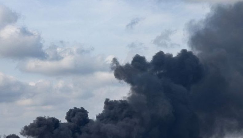 В Міноборони росії прокоментували вибухи на аеропорту Енгельс -1