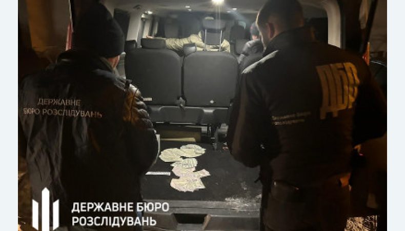 У Києві вкрали військовий одягу з частини на понад 3,5 мільйонів- ДБР
