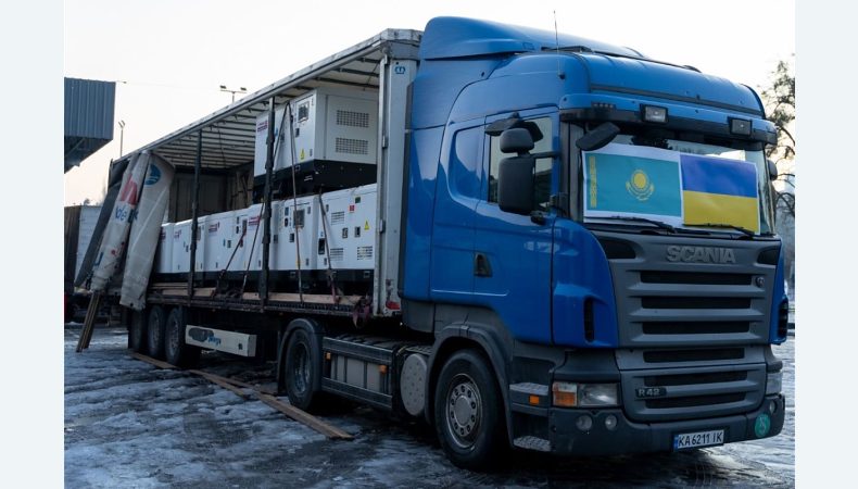 Казахстан передав Україні 41потужний генератор