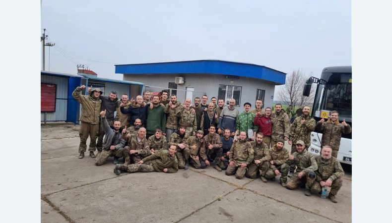 Додому повернулося 45 українських військових