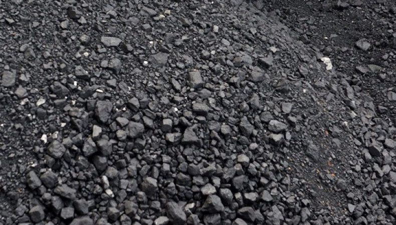 Кабмін заборонив вивезення вугілля з України: подробиці