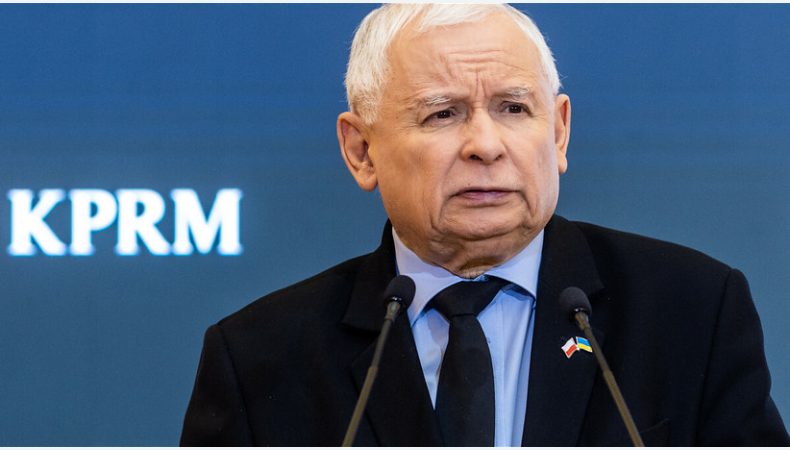 Віце-прем'єр Польщі Качинський пішов у відставку