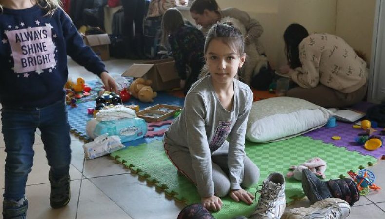 росіяни вивезли до москви 300 дітей з Луганської області: стверджують, що «на лікування»