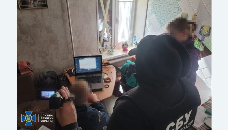 СБУ затримала коригувальницю фсб, яка «наводила» російські «Смерчі» на Краматорськ