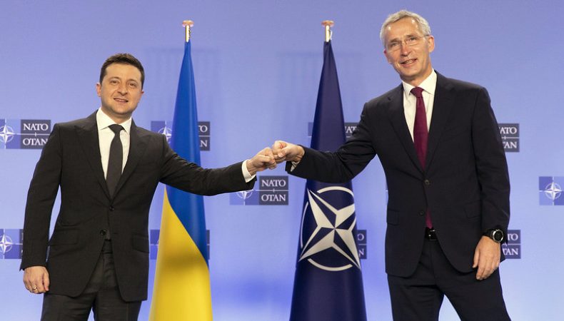 Канада и страны Балтии поддерживают заявку Украины на вступление в НАТО