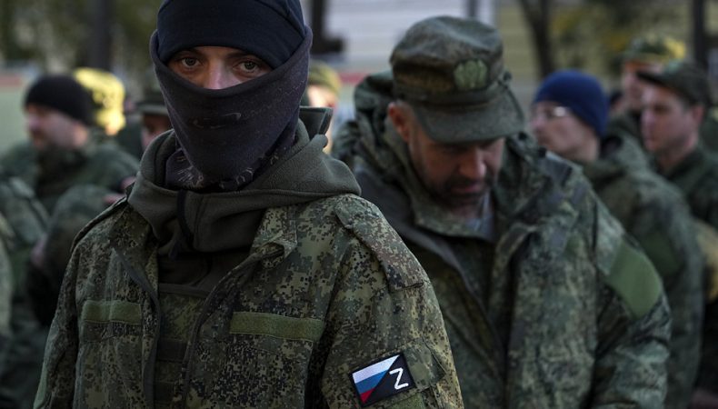 Російські військові відводять окремі підрозділи із Запорізької області