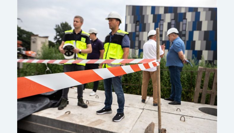 Київ продовжує виконання критично необхідних інфраструктурних проектів, зокрема будівництво нової каналізаціійної насосної станції 