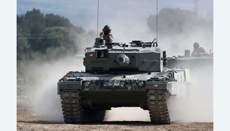 Іспанія відправила в Україну 10 танків Leopard 2 і протитанкові ракети