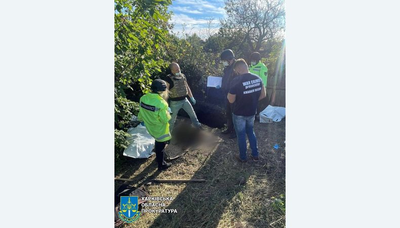 У звільненому від окупантів селищі на Харківщині виявлено два трупи цивільних зі слідами катувань