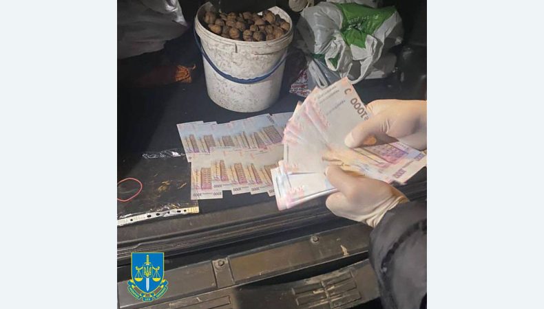 На Львівщині викрито директора держпідприємства на вимаганні 1 млн грн хабара