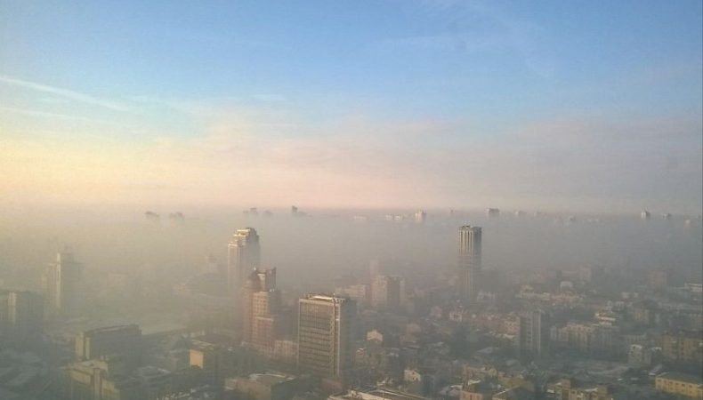 На Київщині гасять торф’яні пожежі: киянам радять обмежити перебування на вулиці