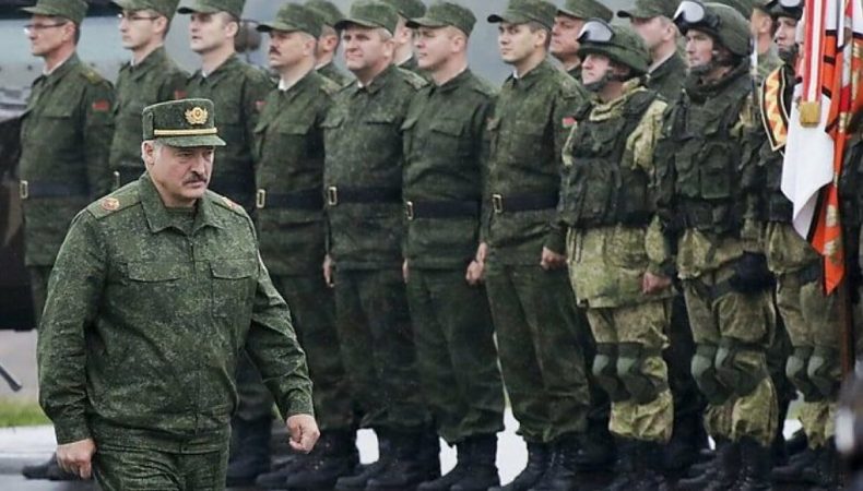 лукашенко наказав розпочати перевірку бойової готовності у білоруській армії