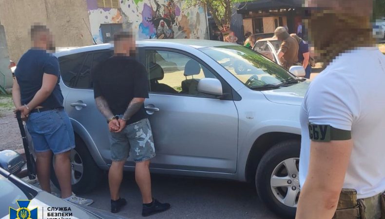 СБУ знешкодила угруповання рекетирів, яке викрадало мешканців Чернігівщини