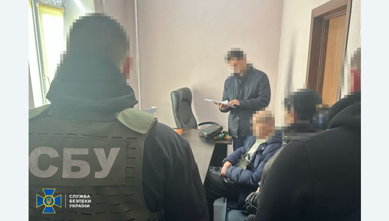 Слідчі Служби безпеки повідомили сину експрезидента Мотор Січі про підозру
