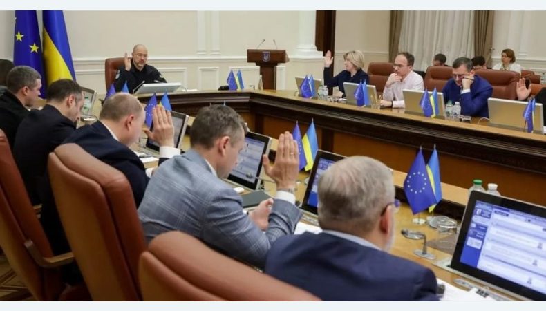 система вибудована так, щоб чиновник не ніс жодної відповідальності