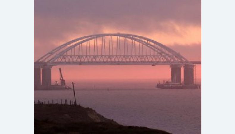 У РНБО розповіли, коли ЗСУ вдарять по Кримському мосту