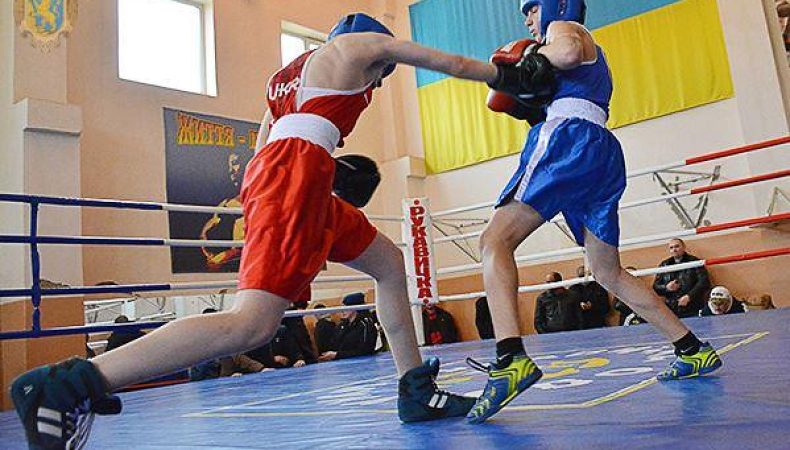 Боксерам-юніорам заборонили виступи під прапором України на чемпіонаті Європи