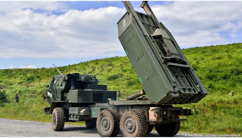 Українці створили деревʼяні копії HIMARS, аби обманути росіян