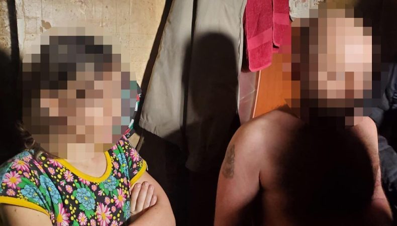 Розбещення та створення дитячої порнографії за участі малолітніх дітей – у Києві судитимуть матір та її співмешканця