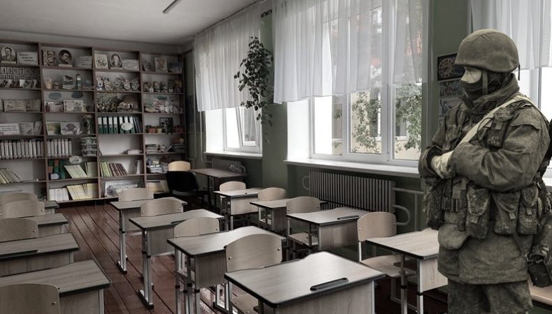 Окупанти залучили до навчального процесу у Мелітополі 500 вчителів з росії