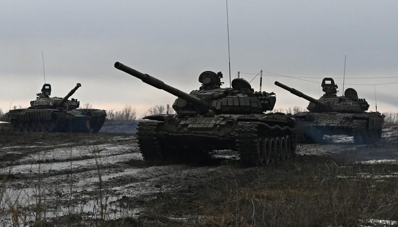 Біля Сватового розгорнули частини «елітної» 1-ї танкової армії росії,