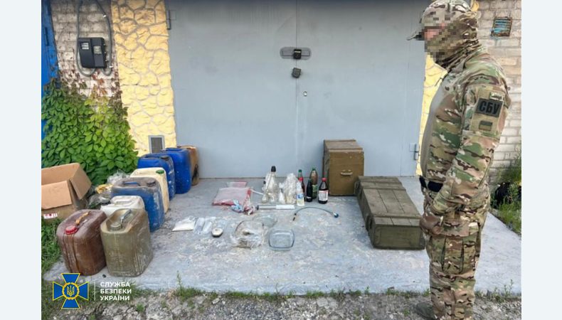 На Запоріжжі наркоторговці завозили в Україну екстазі під виглядом імпортних солодощів