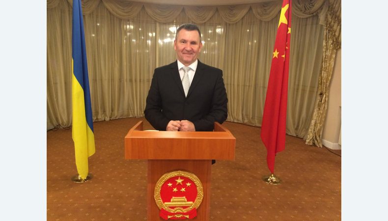 Володимир Волков про відносини України з Китаєм: Я не лох, мені 42 рочки