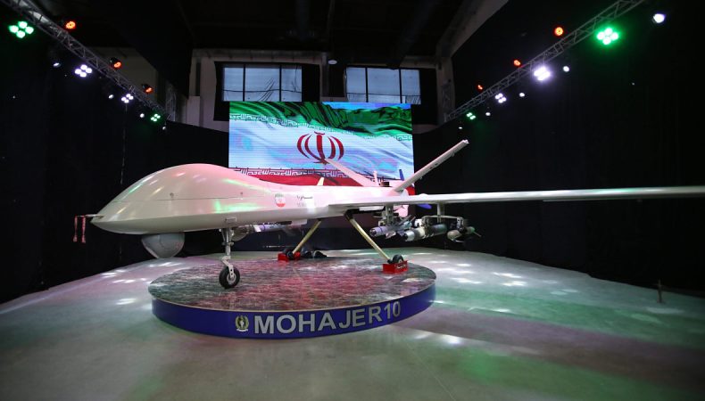 Новий безпілотник Mohajer-10 на презентації в Ірані