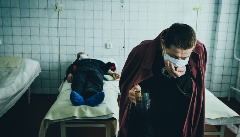 Через закриття тубдиспансерів в Україні хворі інфікують інших