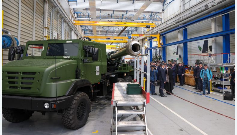 Франція планує виробляти зброю на території України