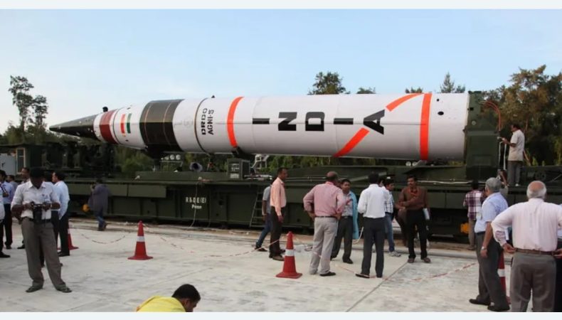 Індійська балістична ракета Agni-V
