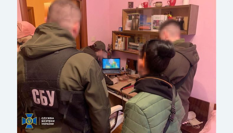 СБУ затримала агентку фсб рф, яка намагалася влаштуватися до органу місцевого самоврядування на Черкащині