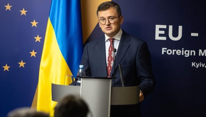 Чи потрібне в Україні множинне громадянство?