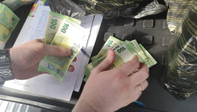 У Молдові відбуваються обшуки у справі про незаконне фінансування проросійської партії Шор