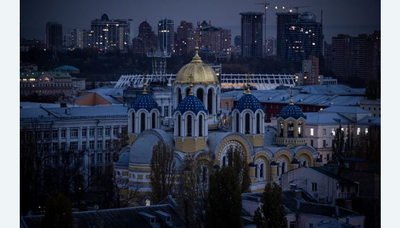 Київ планує тотальну евакуацію у разі повного відключення електрики