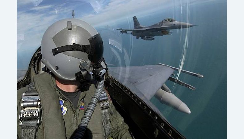 Нідерланди дозволили Україні використовувати F-16 на території рф