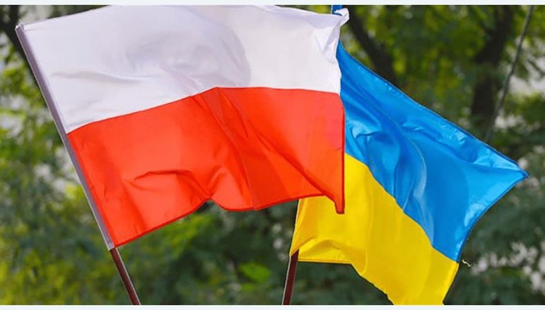 Польща просуває у ЄС санкції проти російського газу, нафтопровідної нафти та ІТ-компаній