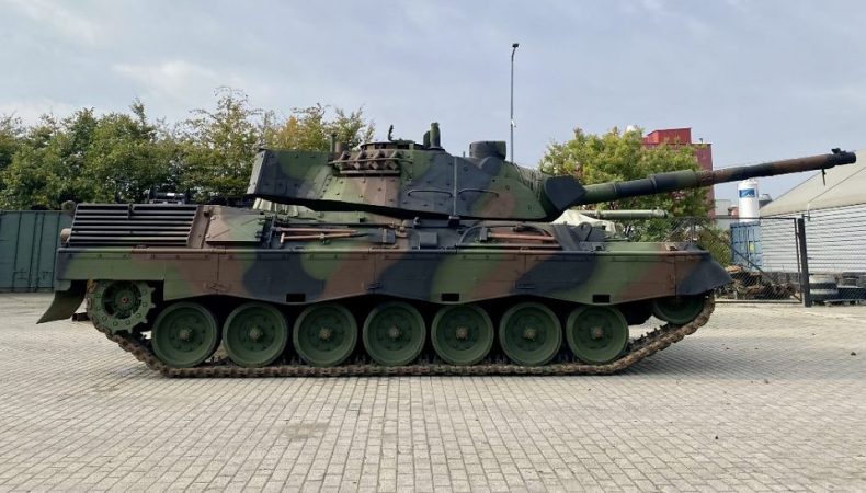 Нідерланди спільно з Данією та Німеччиною готові постачати Україні танки Leopard 1