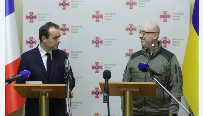 Себастьян Лекорню та Олексій Резніков