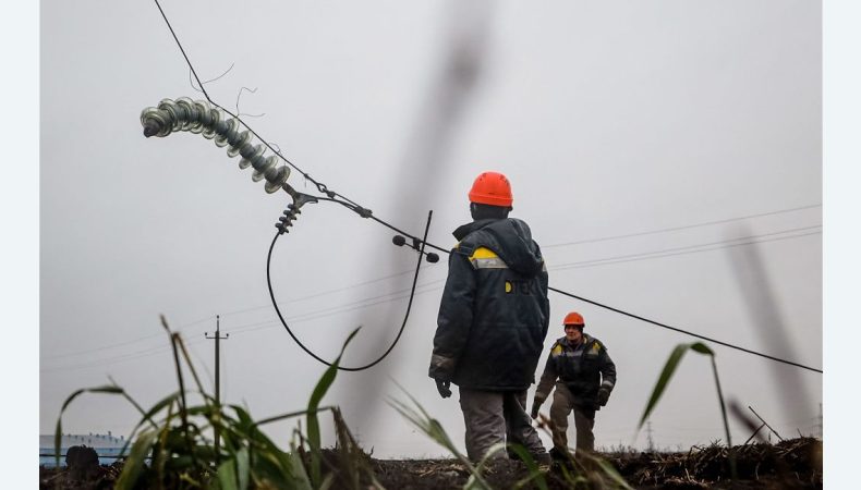 В Укренерго розповіли, коли відновлять електропостачання