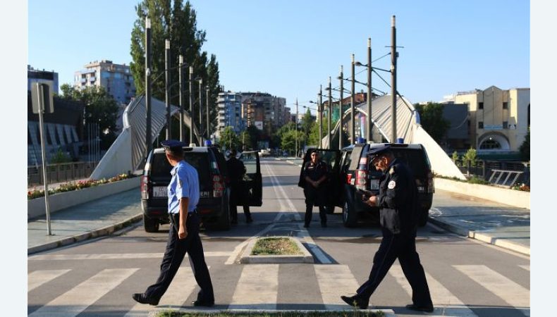 «Немає необхідності»: НАТО відповіла на запит Сербії щодо введення військ у Косово