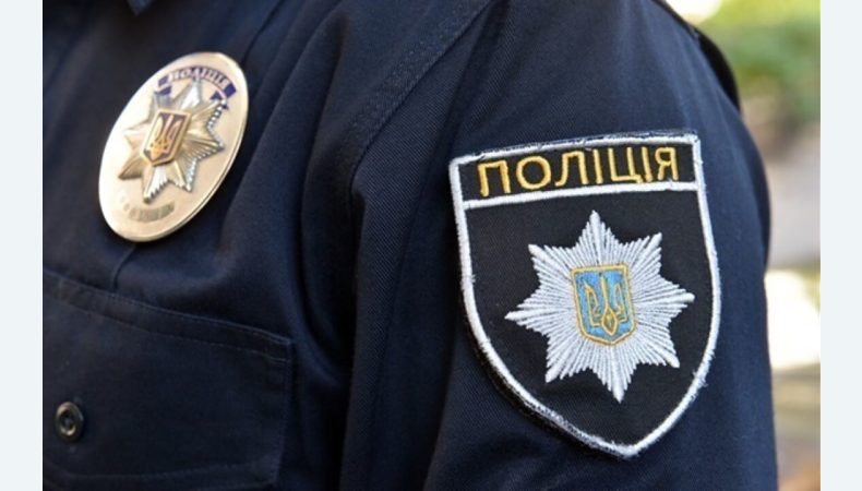 Загинула поліцейська: у Чернівцях проводиться затримання злочинця