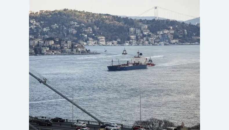 У морі біля берегів Туреччини стався вибух на кораблі: серед постраждалих — українець